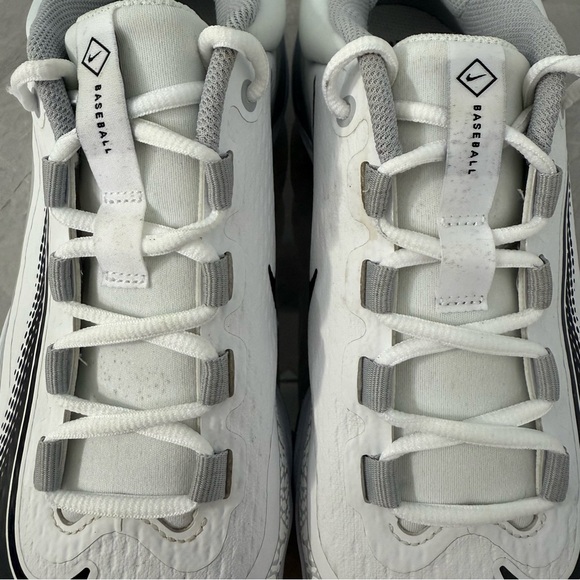 NWOT Men’s Nike Alpha Huarache Elite 4 Low Baseball Cleats FD2745-100 Size 10.5 - Picture 5 of 16